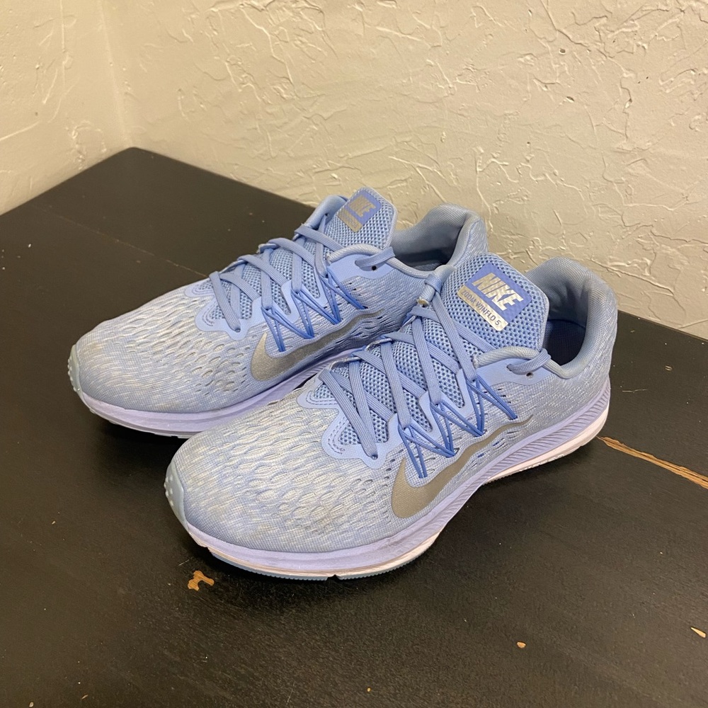 Nike Zoom Winflo 5 Running Shoes